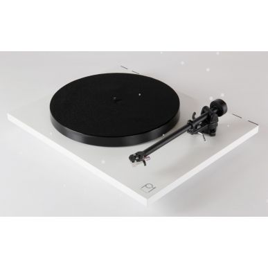 Виниловый проигрыватель Rega Planar 1 black